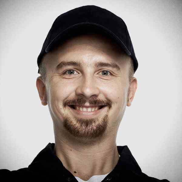 https://premier.xldig.com/wp-content/uploads/2018/09/our_team_03.jpg